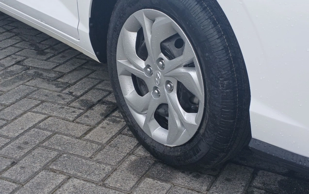 imagem-https://www.socarrao.com.br/sc-vehicle-images-prod/3963729/1789799441727-2_114709.jpg