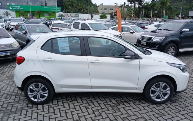 imagem-https://www.socarrao.com.br/sc-vehicle-images-prod/3963731/1789799443601-1_034132.jpg
