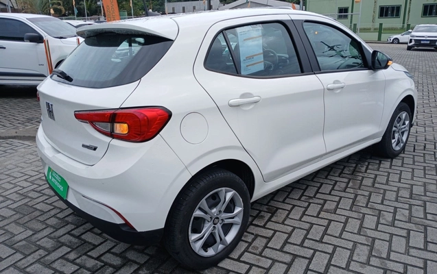 imagem-https://www.socarrao.com.br/sc-vehicle-images-prod/3963731/1789799443601-1_034133.jpg