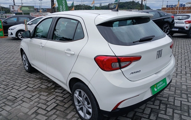 imagem-https://www.socarrao.com.br/sc-vehicle-images-prod/3963731/1789799443602-1_034134.jpg