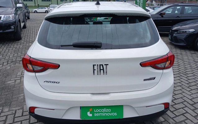 imagem-https://www.socarrao.com.br/sc-vehicle-images-prod/3963731/1789799443602-2_034133.jpg