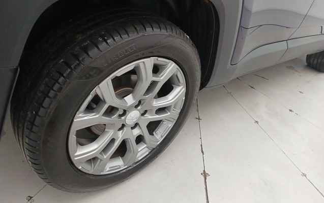 imagem-https://www.socarrao.com.br/sc-vehicle-images-prod/3963773/1789799469703-1_092417.jpg