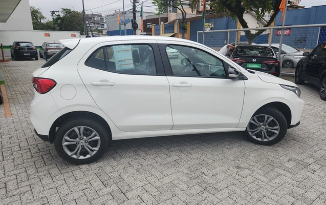 imagem-https://www.socarrao.com.br/sc-vehicle-images-prod/3963777/1789799471024-1_042539.jpg