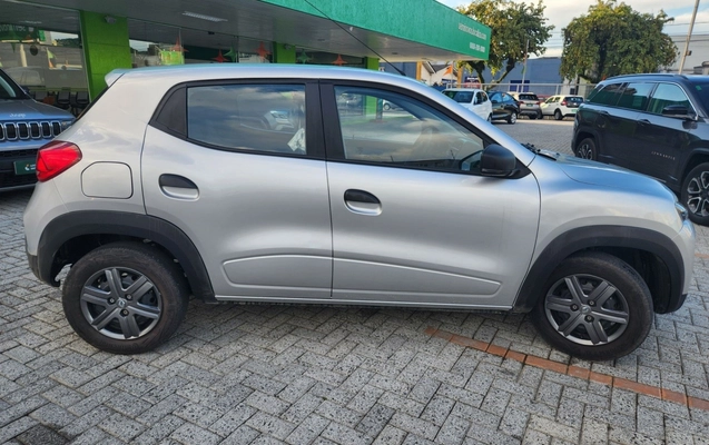imagem-https://www.socarrao.com.br/sc-vehicle-images-prod/3963862/1789799522983-1_034008.jpg