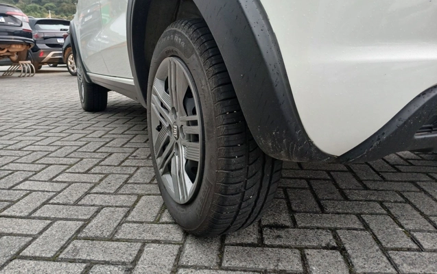 imagem-https://www.socarrao.com.br/sc-vehicle-images-prod/3963901/1789799550030-2_015902.jpg