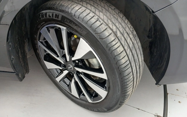 imagem-https://www.socarrao.com.br/sc-vehicle-images-prod/3963930/1789799570320-1_050640.jpg