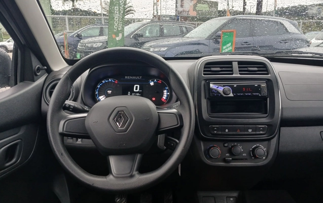imagem-https://www.socarrao.com.br/sc-vehicle-images-prod/3963950/1789799590923-1_032902.jpg