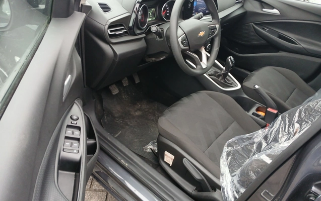 imagem-https://www.socarrao.com.br/sc-vehicle-images-prod/3963966/1789799603751-1_111705.jpg