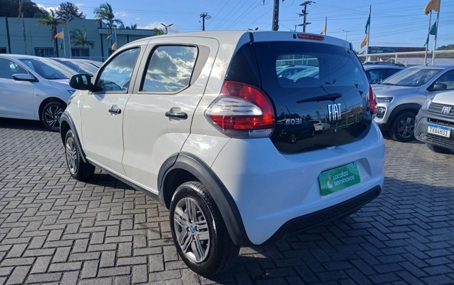 imagem-https://www.socarrao.com.br/sc-vehicle-images-prod/3964054/1789799694268-1_042337.jpg