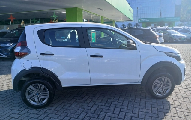 imagem-https://www.socarrao.com.br/sc-vehicle-images-prod/3964054/1789799694269-1_042340.jpg