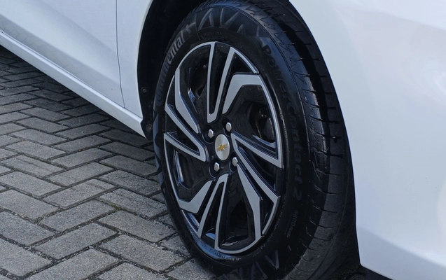 imagem-https://www.socarrao.com.br/sc-vehicle-images-prod/3964074/1789799714942-1_044401.jpg
