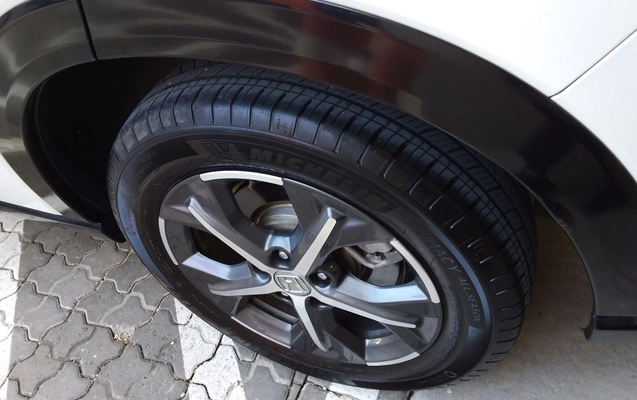 imagem-https://www.socarrao.com.br/sc-vehicle-images-prod/3964093/1789799739581-1_105431.jpg