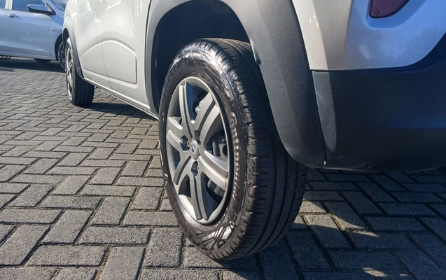 imagem-https://www.socarrao.com.br/sc-vehicle-images-prod/3964111/1789799750427-2_043505.jpg