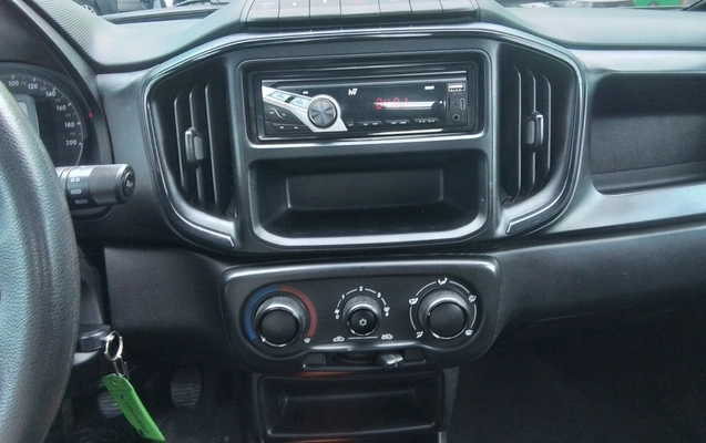 imagem-https://www.socarrao.com.br/sc-vehicle-images-prod/3964143/1789799811836-1_125330.jpg