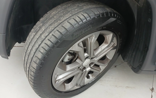 imagem-https://www.socarrao.com.br/sc-vehicle-images-prod/3964207/1789800049215-1_025128.jpg