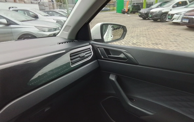 imagem-https://www.socarrao.com.br/sc-vehicle-images-prod/3964229/1789800084009-2_041010.jpg
