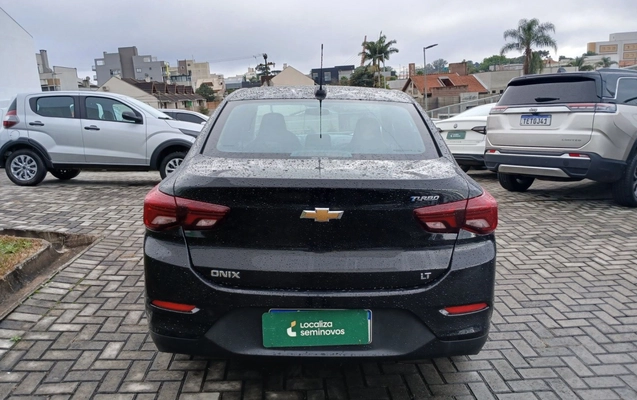 imagem-https://www.socarrao.com.br/sc-vehicle-images-prod/3964239/1789800102145-1_051646.jpg