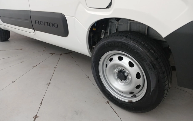imagem-https://www.socarrao.com.br/sc-vehicle-images-prod/3964258/1789800139140-1_042302.jpg