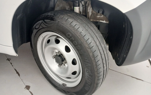 imagem-https://www.socarrao.com.br/sc-vehicle-images-prod/3964259/1789800140465-1_044759.jpg