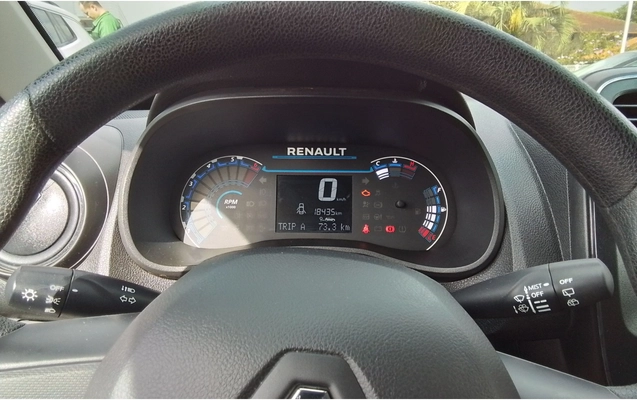 imagem-https://www.socarrao.com.br/sc-vehicle-images-prod/3964262/1789800152291-1_112438.jpg