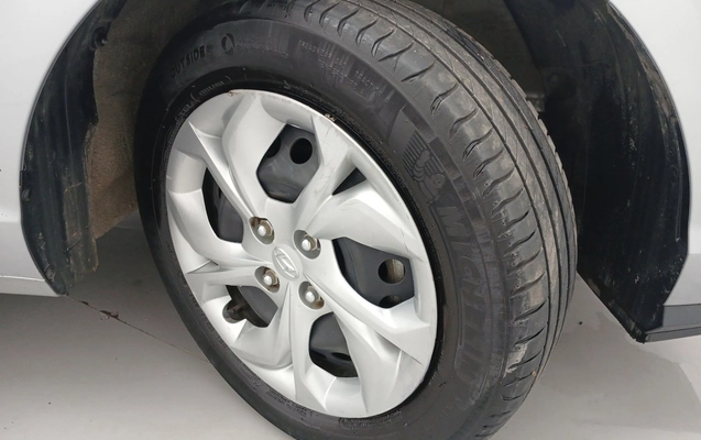 imagem-https://www.socarrao.com.br/sc-vehicle-images-prod/3964290/1789800222513-1_023950.jpg