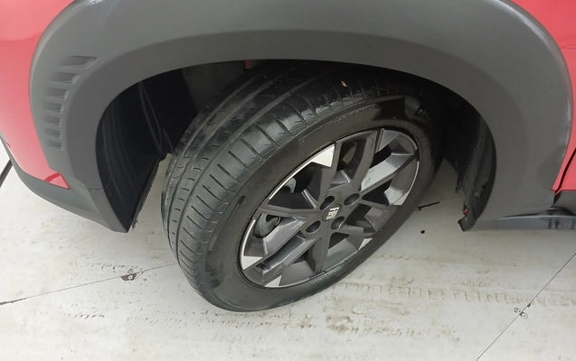imagem-https://www.socarrao.com.br/sc-vehicle-images-prod/3964305/1789800255431-1_044730.jpg