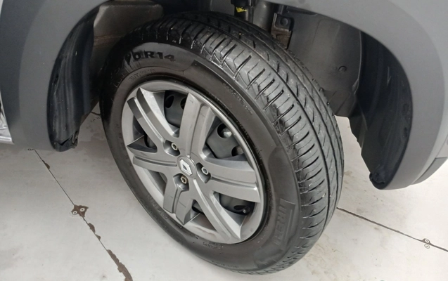 imagem-https://www.socarrao.com.br/sc-vehicle-images-prod/3964311/1789800283680-2_015706.jpg