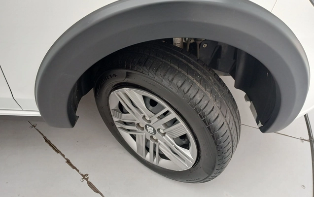 imagem-https://www.socarrao.com.br/sc-vehicle-images-prod/3964315/1789800306979-3_123423.jpg