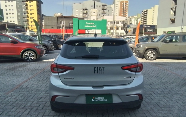 imagem-https://www.socarrao.com.br/sc-vehicle-images-prod/3964373/1789800525687-1_045019.jpg