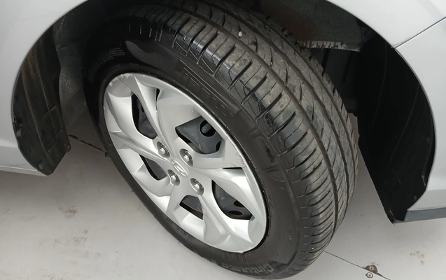 imagem-https://www.socarrao.com.br/sc-vehicle-images-prod/3964411/1789800603118-2_105727.jpg