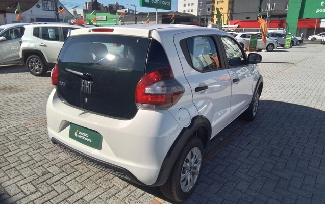 imagem-https://www.socarrao.com.br/sc-vehicle-images-prod/3964421/1789800612296-1_023844.jpg