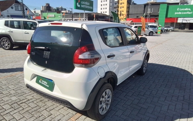 imagem-https://www.socarrao.com.br/sc-vehicle-images-prod/3964437/1789800626695-1_024355.jpg