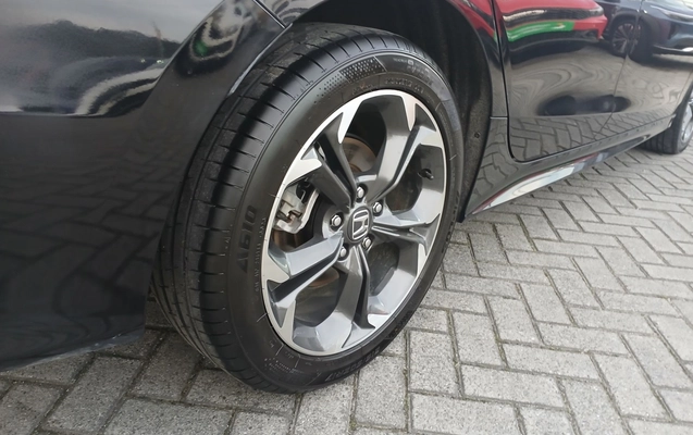 imagem-https://www.socarrao.com.br/sc-vehicle-images-prod/3964470/1789800668028-1_120932.jpg