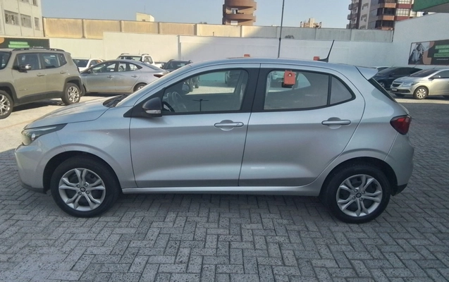 imagem-https://www.socarrao.com.br/sc-vehicle-images-prod/3964494/1789800700612-1_043349.jpg