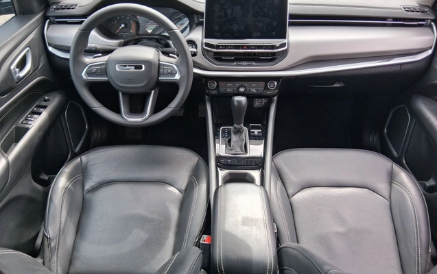 imagem-https://www.socarrao.com.br/sc-vehicle-images-prod/3964542/1789800756096-1_101852.jpg