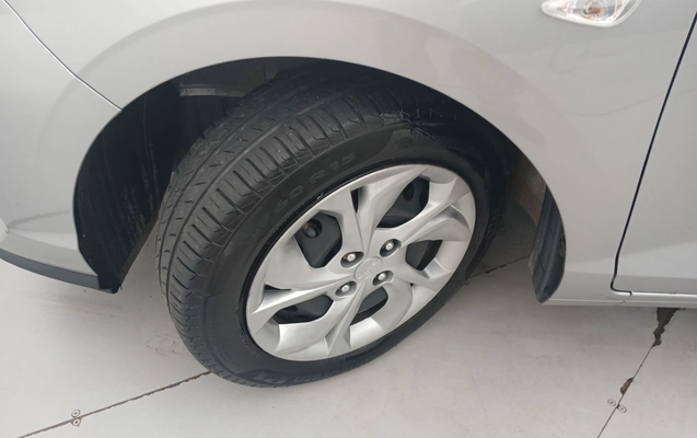 imagem-https://www.socarrao.com.br/sc-vehicle-images-prod/3964557/1789800768884-1_015543.jpg