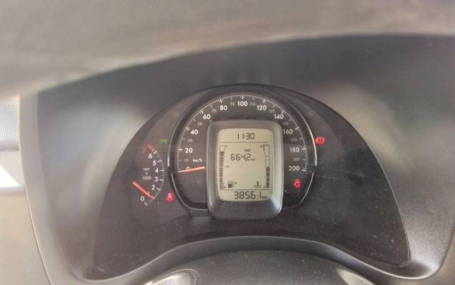imagem-https://www.socarrao.com.br/sc-vehicle-images-prod/3964566/1789800783754-2_111904.jpg