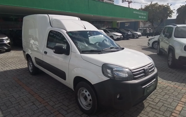 imagem-https://www.socarrao.com.br/sc-vehicle-images-prod/3964569/1789800787001-1_111906.jpg