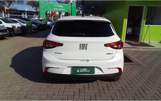 imagem-https://www.socarrao.com.br/sc-vehicle-images-prod/3964606/1789800854761-1_010632.jpg