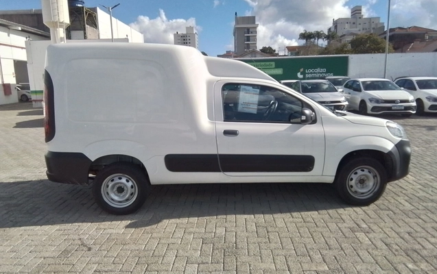 imagem-https://www.socarrao.com.br/sc-vehicle-images-prod/3964628/1789800886172-1_033608.jpg