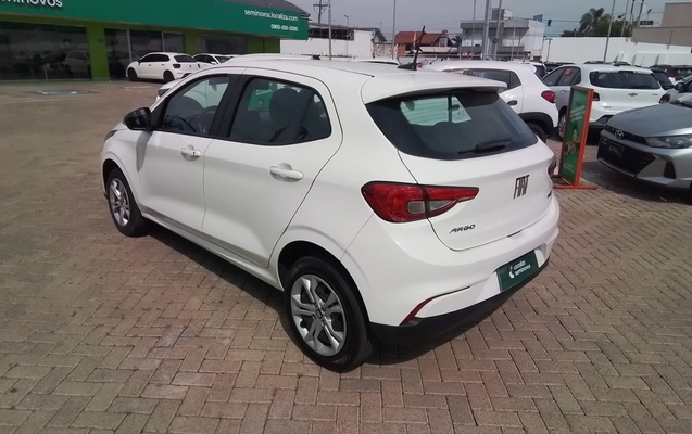 imagem-https://www.socarrao.com.br/sc-vehicle-images-prod/3964629/1789800887193-2_103843.jpg