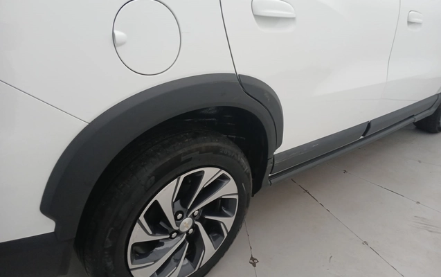 imagem-https://www.socarrao.com.br/sc-vehicle-images-prod/3964653/1789801021826-3_070934.jpg