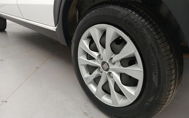 imagem-https://www.socarrao.com.br/sc-vehicle-images-prod/3964754/1789801280214-2_041347.jpg