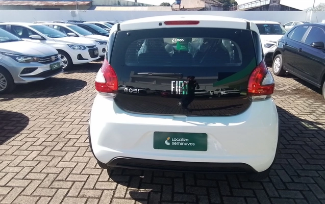imagem-https://www.socarrao.com.br/sc-vehicle-images-prod/3964768/1789801292082-1_111648.jpg