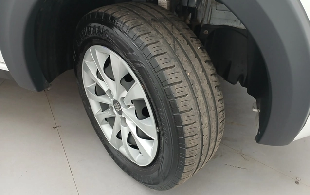imagem-https://www.socarrao.com.br/sc-vehicle-images-prod/3964795/1789801318259-1_040004.jpg