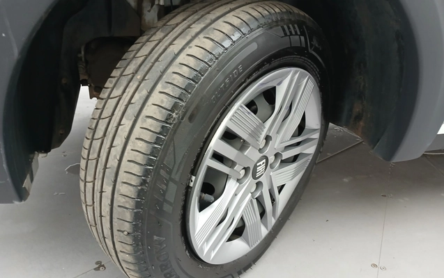 imagem-https://www.socarrao.com.br/sc-vehicle-images-prod/3964829/1789801347971-1_041526.jpg