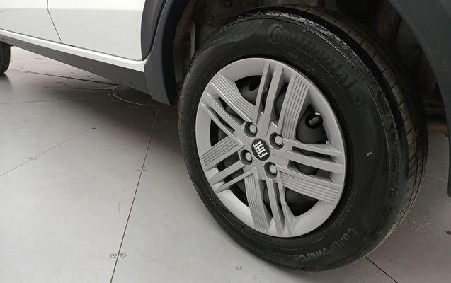 imagem-https://www.socarrao.com.br/sc-vehicle-images-prod/3964829/1789801347973-1_041527.jpg