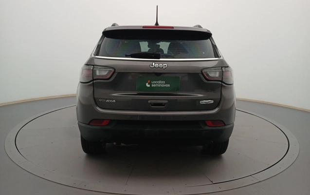 imagem-https://www.socarrao.com.br/sc-vehicle-images-prod/3964991/1789801499114-1_035108.jpg