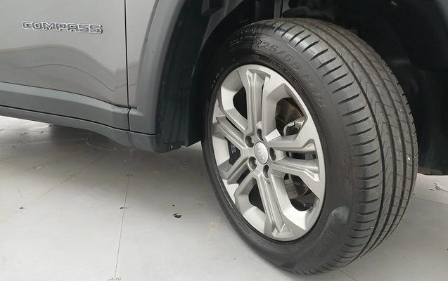 imagem-https://www.socarrao.com.br/sc-vehicle-images-prod/3964991/1789801499131-1_035121.jpg