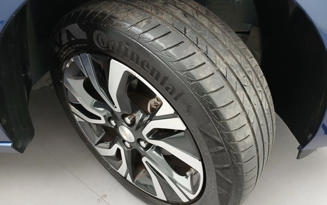 imagem-https://www.socarrao.com.br/sc-vehicle-images-prod/3965029/1789801539135-1_010755.jpg